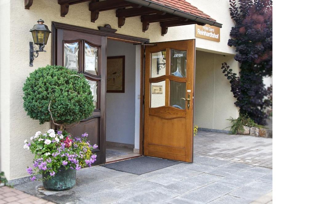 Hotel Reinhardtshof Garni Wolfschlugen Kültér fotó
